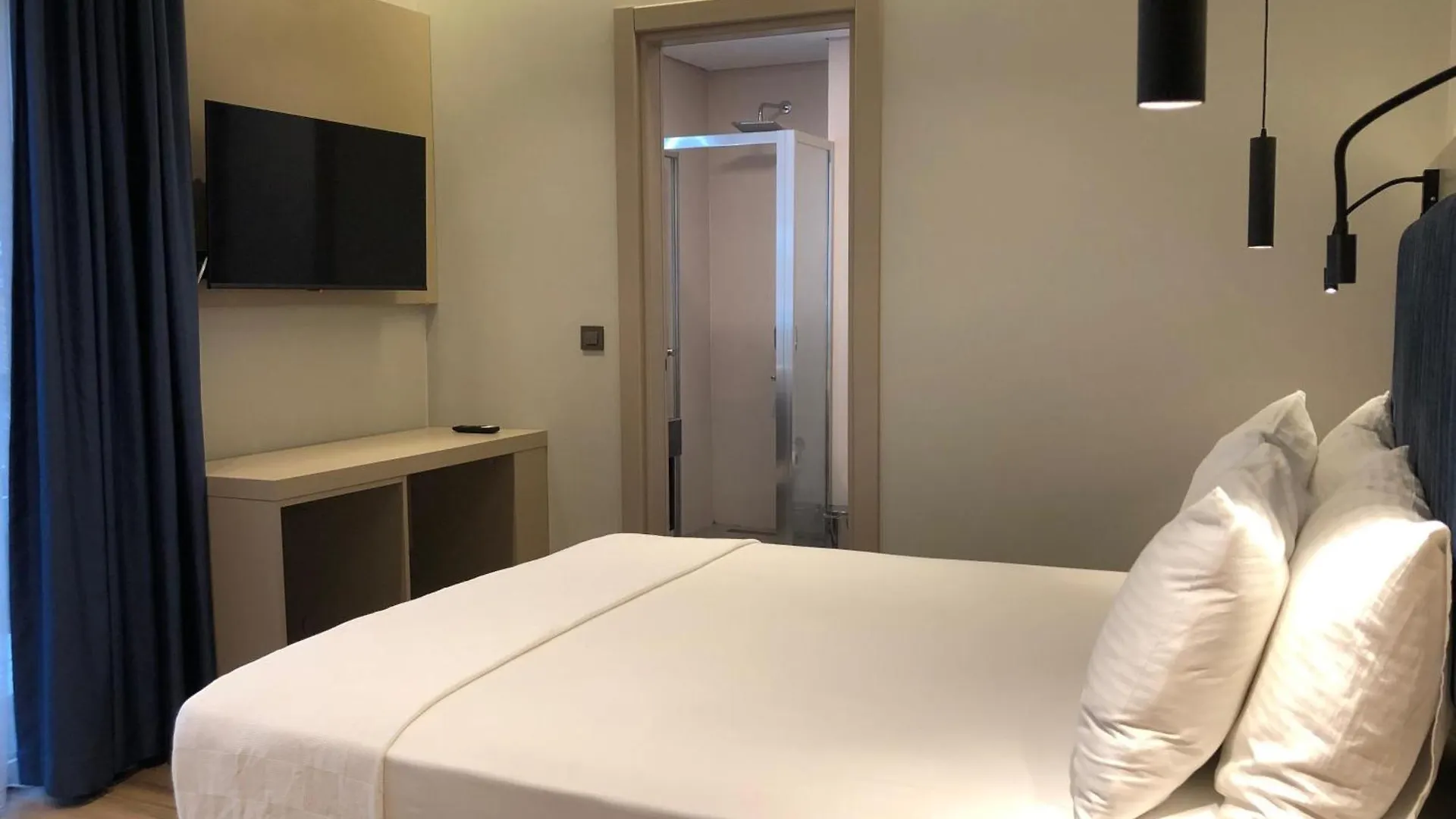The Palm Bosphorus Hotel اسطنبول