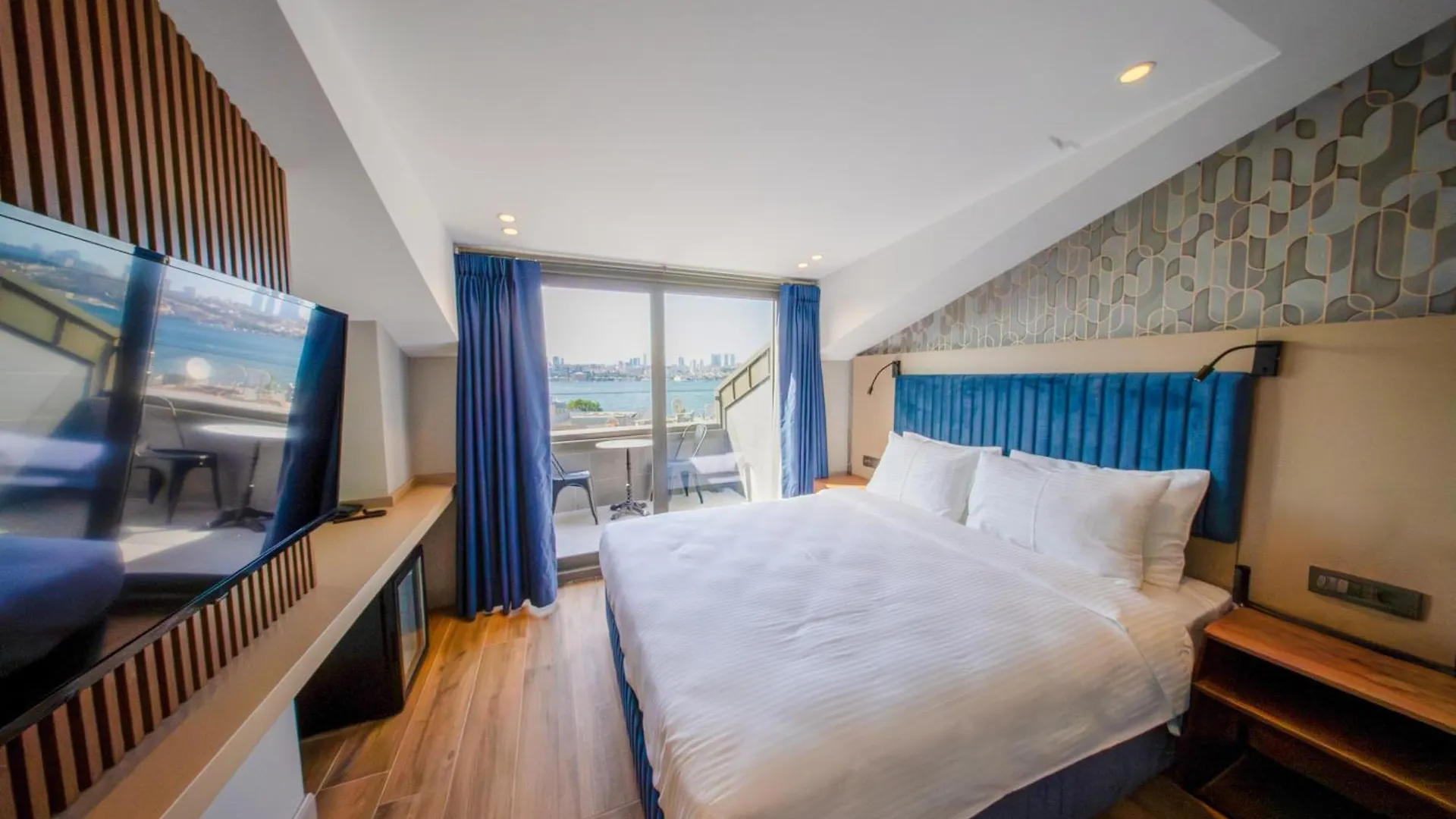 The Palm Bosphorus Hotel Istanbul