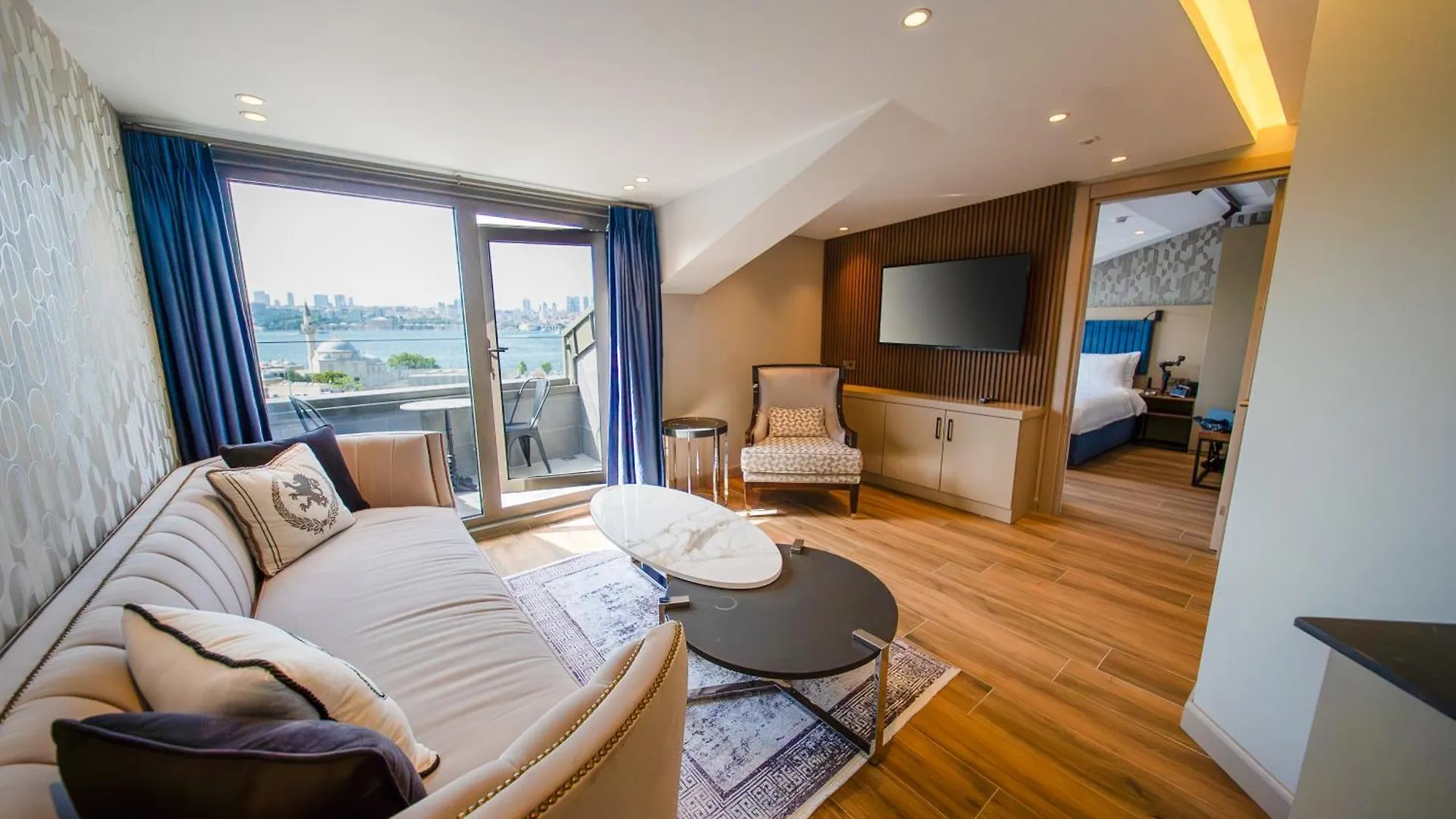 The Palm Bosphorus Hotel Istanbul