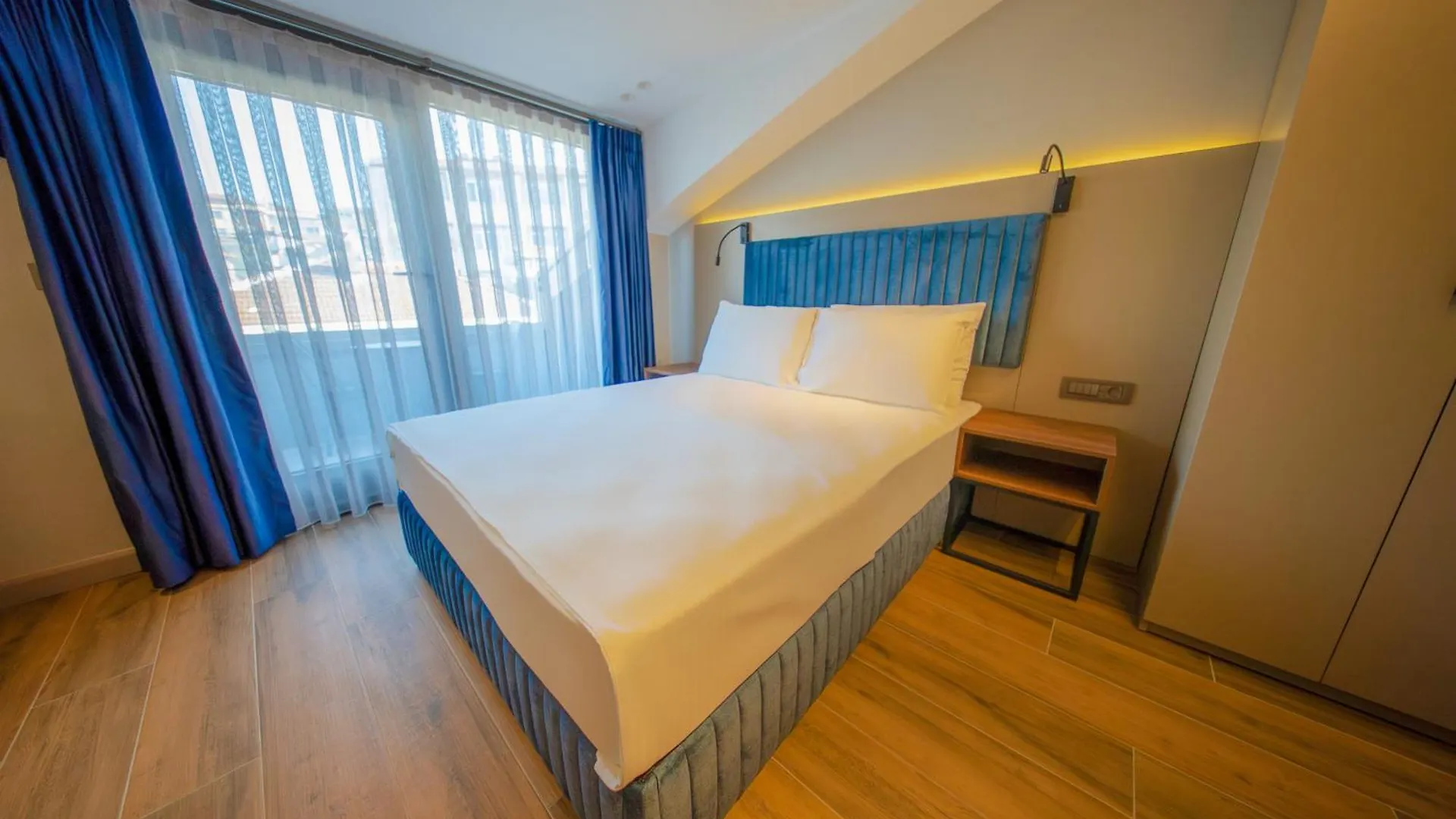 The Palm Bosphorus Hotel اسطنبول تركيا
