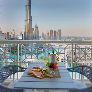 https://durrani-homes-designer-two-bedroom-with-stunning-burj.sharjah-hotels.com